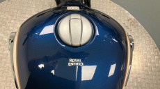 Royal Enfield Super Meteor 650 Top (23MY)